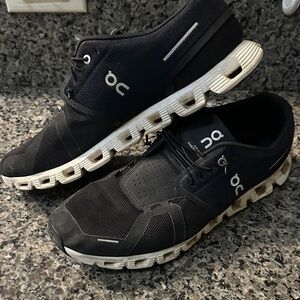 🎱On Men's Cloud 5 Sneakers Black and White Athletic Shoes•Size 14